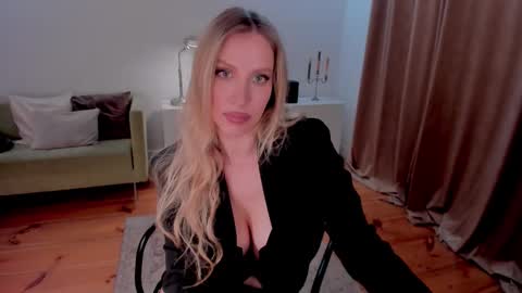 Eva online show from March 11, 1:37 am