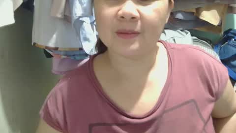 Nhing online show from February 22, 3:53 pm