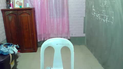 prettypinay_jean online show from December 2, 12:45 am