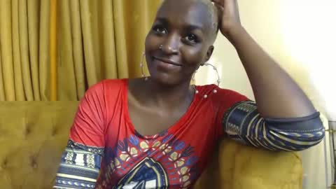 Snapshot of prettyquee chatting on December 27, 5:31 am sasha online show from December 27, 5:31 am