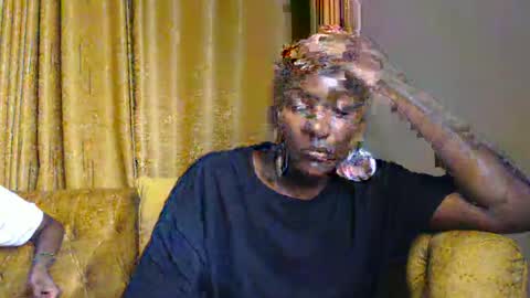 Snapshot of prettyquee chatting on January 26, 6:58 pm sasha online show from January 26, 6:58 pm
