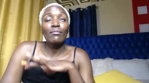 Snapshot of prettyquee chatting on September 14, 12:14 pm sasha online show from September 14, 12:14 pm