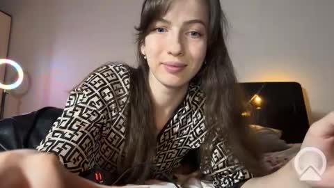 prettyyy_angel online show from November 15, 12:17 pm