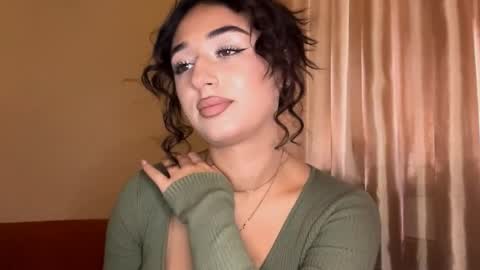 Sofi online show from December 3, 12:51 pm