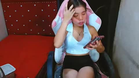Snapshot of princess_dayang chatting on October 25, 11:07 am Dayang online show from October 25, 11:07 am