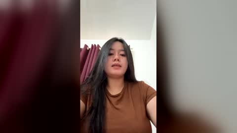 princessaliana online show from May 20, 7:49 am