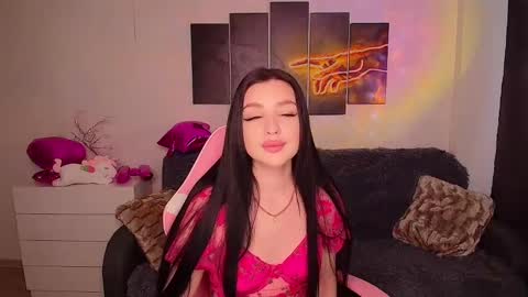 Snapshot of princessamira1 chatting on February 28, 3:59 am princessamira1 online show from February 28, 3:59 am