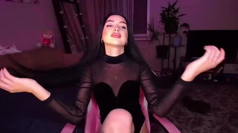 Snapshot of princessamira1 chatting on October 17, 1:36 pm princessamira1 online show from October 17, 1:36 pm