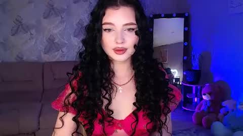 Snapshot of princessamira1 chatting on December 9, 9:06 am princessamira1 online show from December 9, 9:06 am