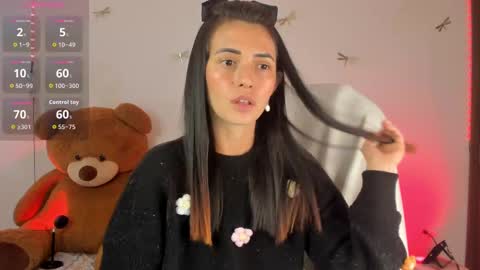 Snapshot of princessluna_14 chatting on October 18, 9:16 pm princessluna_14 online show from October 18, 9:16 pm