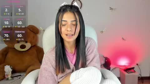 Snapshot of princessluna_14 chatting on October 1, 10:04 pm princessluna_14 online show from October 1, 10:04 pm