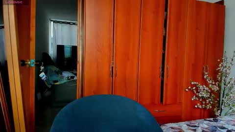princessmariana25 online show from March 21, 8:36 pm