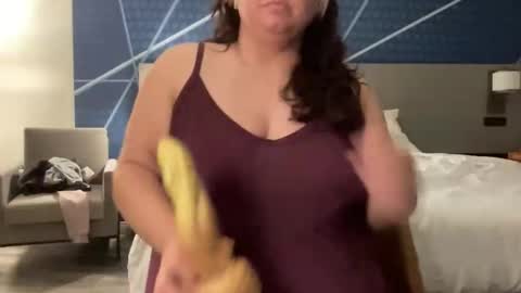 princesstaryn19 online show from November 14, 3:56 pm