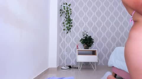 Snapshot of prissi_rivas chatting on September 24, 3:38 am prissi_rivas online show from September 24, 3:38 am