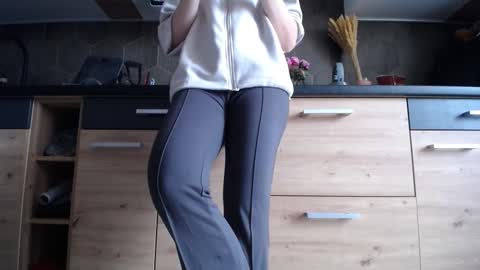 Space online show from December 18, 7:57 am