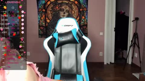 Di online show from April 13, 1:40 am