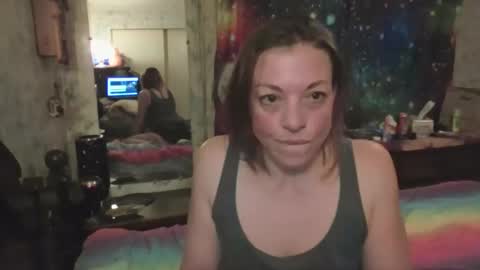 Snapshot of promyse2b chatting on October 23, 12:27 am promyse2b online show from October 23, 12:27 am