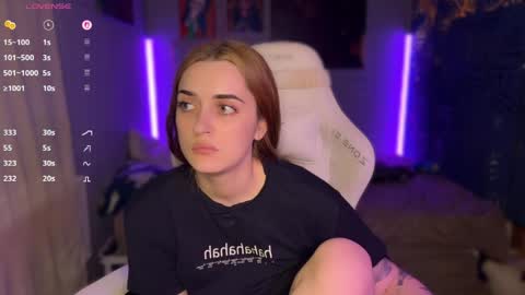 Queen of Pain online show from April 9, 6:19 am