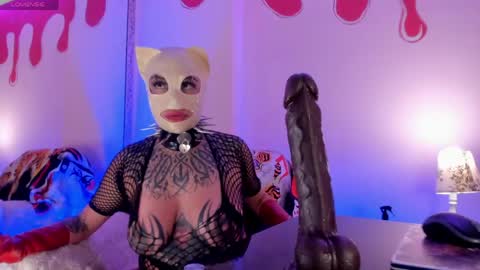 psycodoll online show from April 25, 2:58 pm