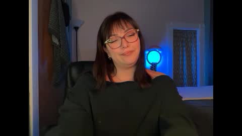 Pumpkin bunny online show from October 3, 1:11 am