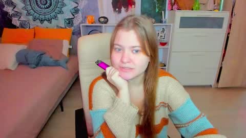 Snapshot of purehanna chatting on October 6, 11:27 am Miss Hanna online show from October 6, 11:27 am