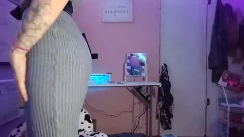 Purple2StayThnxxx online show from October 27, 12:06 am