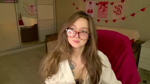 Bella online show from December 5, 6:35 am