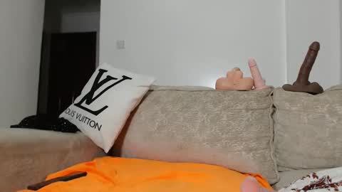 Sweetpie online show from November 17, 5:35 pm