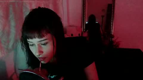 Katiux online show from October 5, 12:15 am