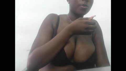 pussydollurz online show from November 1, 4:55 pm