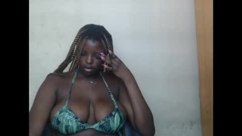 Snapshot of pussydollurz chatting on September 27, 9:16 am pussydollurz online show from September 27, 9:16 am
