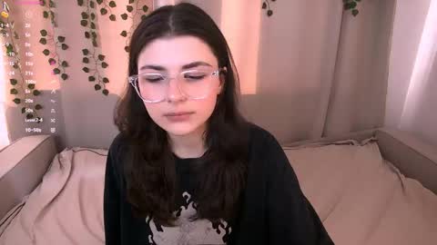 Ava online show from June 3, 4:57 am