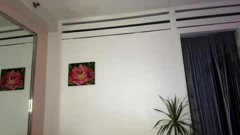 Viktoria online show from February 19, 1:28 pm