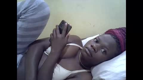 Snapshot of queen_darling3 chatting on September 12, 7:40 am Gentrix online show from September 12, 7:40 am