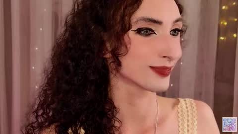 Snapshot of queen_of_tease chatting on September 24, 4:50 pm Eva online show from September 24, 4:50 pm