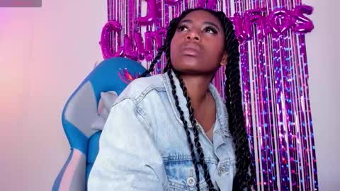   online show from October 19, 12:29 pm