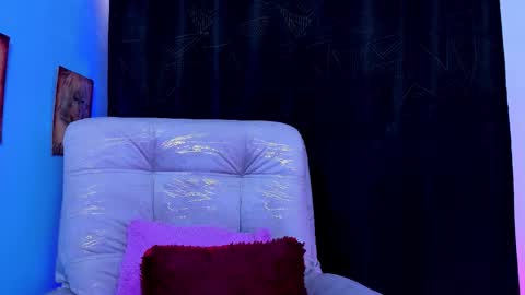 queen_salomme online show from December 4, 9:48 pm