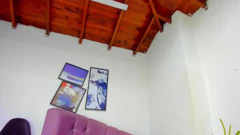 Queen online show from September 28, 4:23 pm