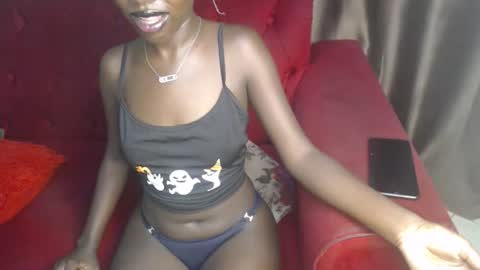 Snapshot of queennafisha chatting on September 11, 11:05 pm Nafie online show from September 11, 11:05 pm