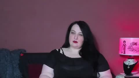 Snapshot of queenofhaze chatting on January 23, 10:54 pm you may simply address Me with Your Grace online show from January 23, 10:54 pm