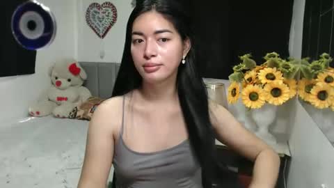 QueenPinay69 online show from November 24, 2:46 am