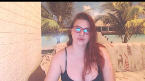 queenxnatasha online show from November 5, 10:26 pm