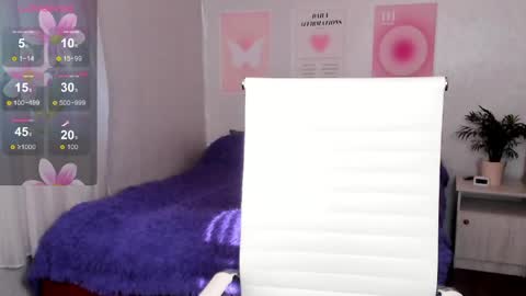 Anna online show from April 19, 5:51 am