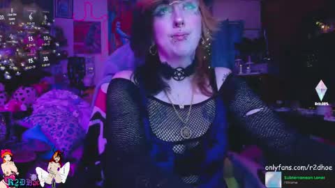 Amy Wild online show from May 8, 8:10 pm