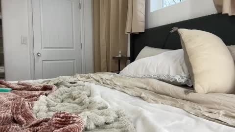 Rachel Rivers online show from January 8, 11:09 pm