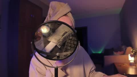 Snapshot of rachel_passion chatting on December 20, 8:45 pm Diana online show from December 20, 8:45 pm