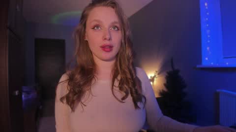 Snapshot of rachel_passion chatting on December 19, 1:28 am Diana online show from December 19, 1:28 am