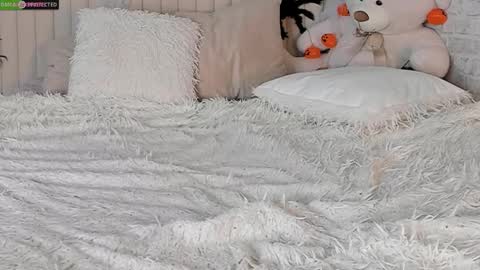 Ray  online show from October 31, 3:52 am