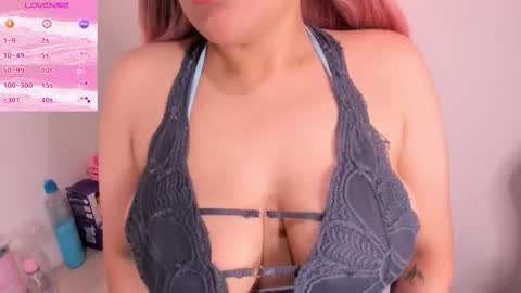 REY online show from March 13, 10:27 am