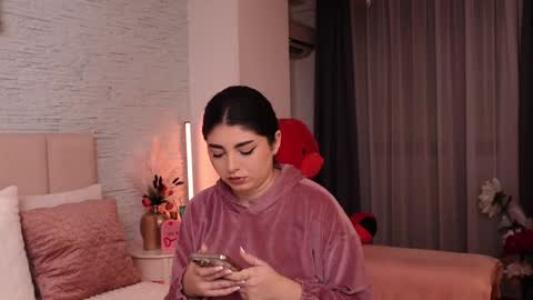 Snapshot of rachelswaan chatting on January 11, 4:59 am RachelSwaan online show from January 11, 4:59 am